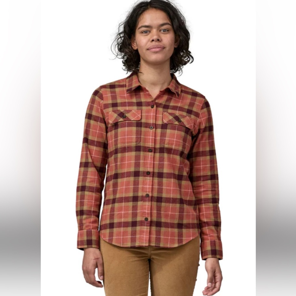 Patagonia Women’s 100% Organic Cotton Fjord Flannel